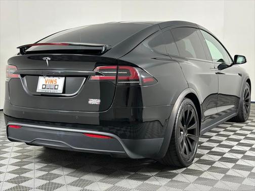 2022 Tesla Model X Plaid Tri Motor All-Wheel Drive