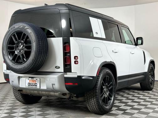 Fuji White 2023 Land Rover Defender 110 S