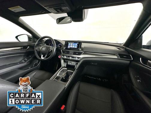 Crystal Black Pearl 2022 Honda Accord Sport 2.0T