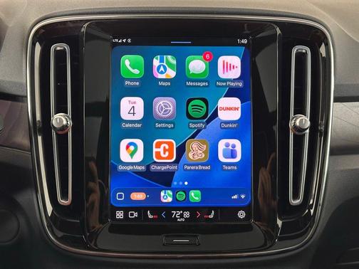 2023 Volvo XC40 Recharge Pure Electric Twin Plus