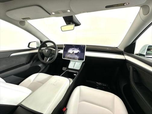 2024 Tesla Model Y Performance Dual Motor All-Wheel Drive