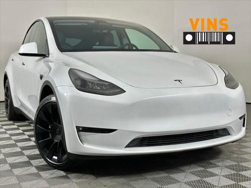 2023 Tesla Model Y Long Range Dual Motor All-Wheel Drive