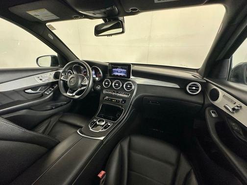 Brilliant Blue Metallic 2019 Mercedes-Benz GLC 300 Base