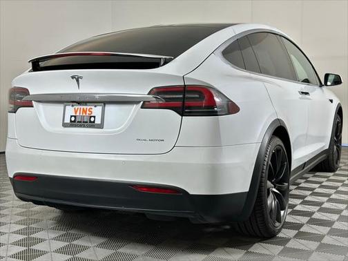 2020 Tesla Model X Long Range Plus Dual Motor All-Wheel Drive