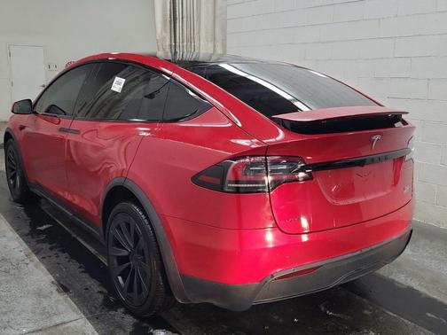 2022 Tesla Model X Plaid Tri Motor All-Wheel Drive