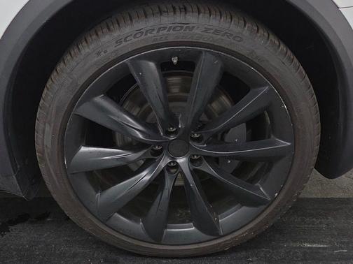 2020 Tesla Model X Long Range Dual Motor All-Wheel Drive