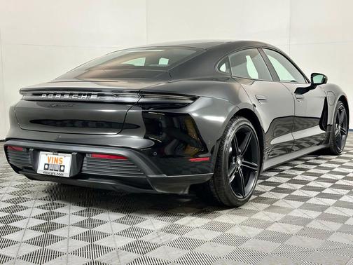 2020 Porsche Taycan 4S