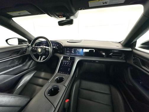 2020 Porsche Taycan 4S