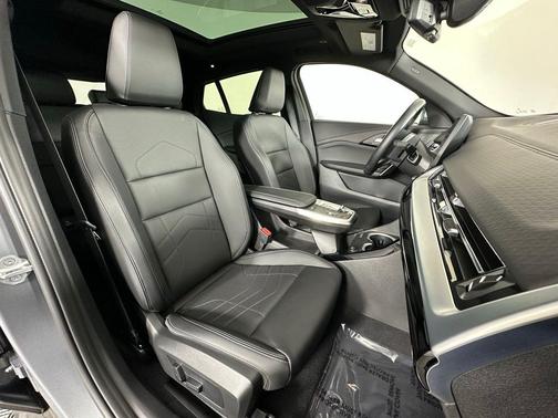 2025 BMW X2 xDrive28i