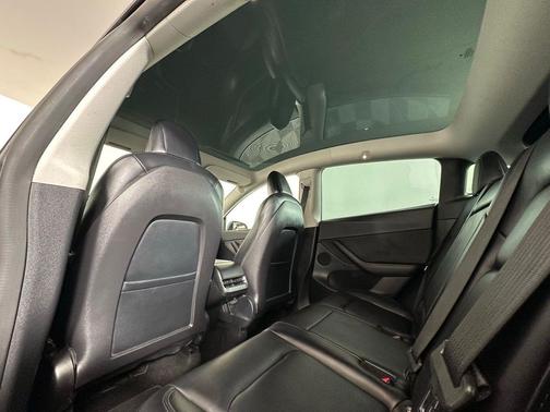 2022 Tesla Model Y Performance Dual Motor All-Wheel Drive