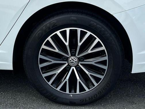 2019 Volkswagen Jetta 1.4T SEL