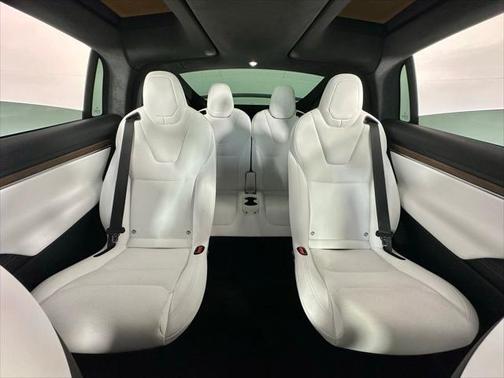 2023 Tesla Model X Standard Range