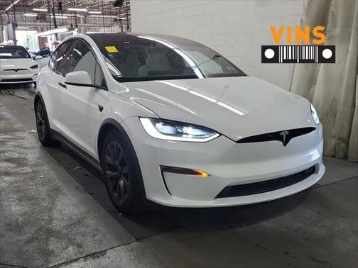 2023 Tesla Model X Standard Range