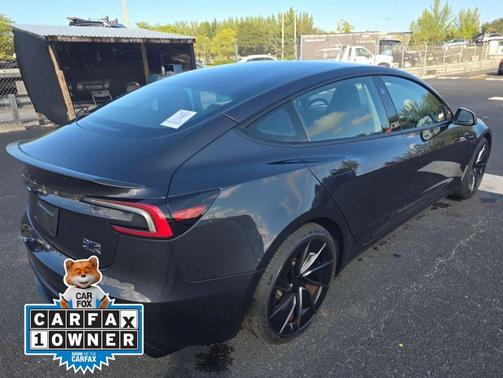 2024 Tesla Model 3 Performance