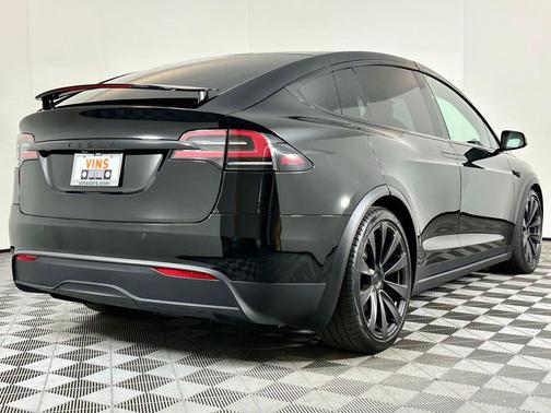 2023 Tesla Model X Standard Range