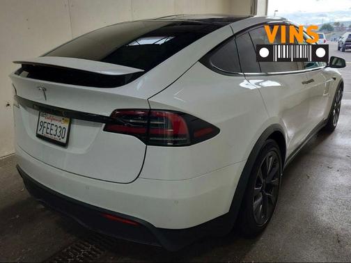 2023 Tesla Model X Standard Range