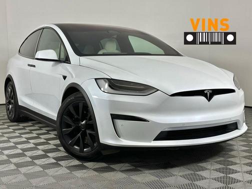 2023 Tesla Model X Standard Range