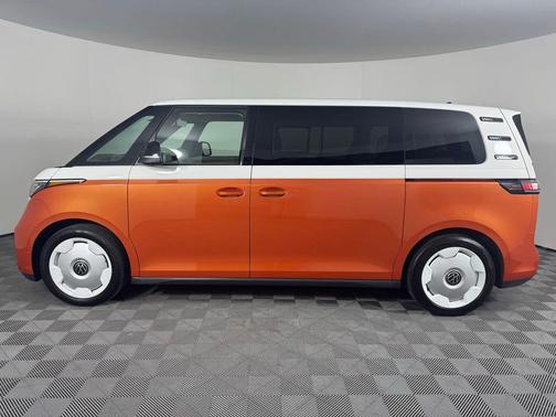 2025 Volkswagen ID. Buzz 1st Edition with 4MOTION