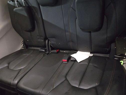 2018 Chrysler Pacifica Touring-L