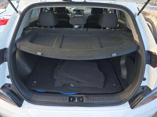 2023 Hyundai KONA EV SEL