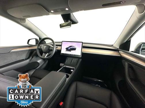 2024 Tesla Model Y Performance Dual Motor All-Wheel Drive