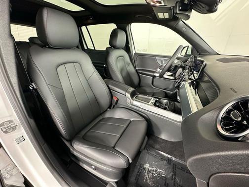 2026 Mercedes-Benz GLB 250 4MATIC