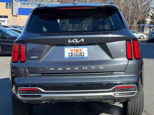 2022 Kia Sorento SX