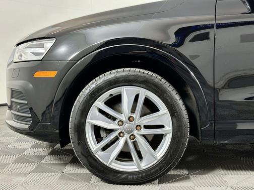 Brilliant Black 2017 Audi Q3 2.0T Premium