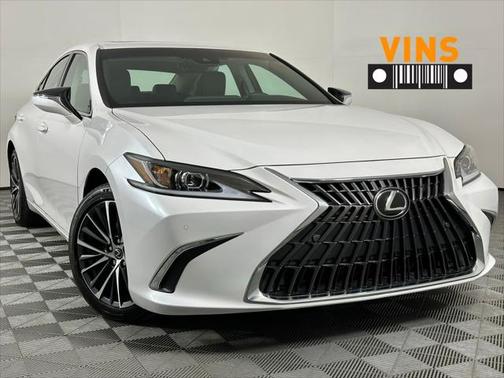 2022 Lexus ES 350 Base