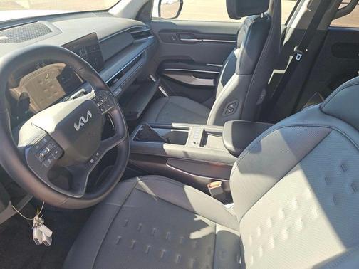 2025 Kia EV9 Wind