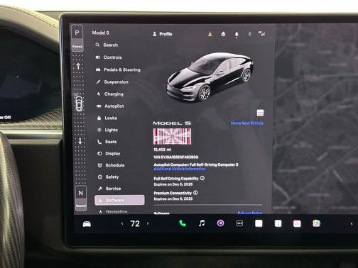 2022 Tesla Model S Plaid