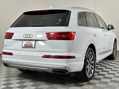 2019 Audi Q7 45 Premium
