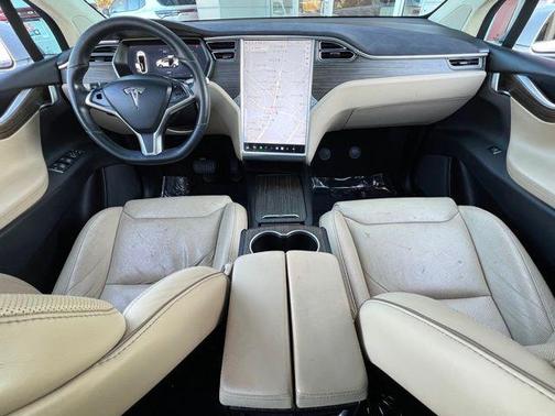 2016 Tesla Model X 90D