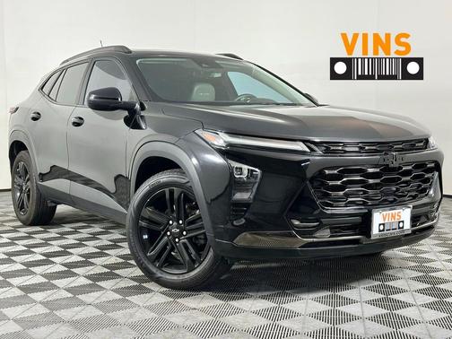 Mosaic Black Metallic 2025 Chevrolet Trax FWD ACTIV