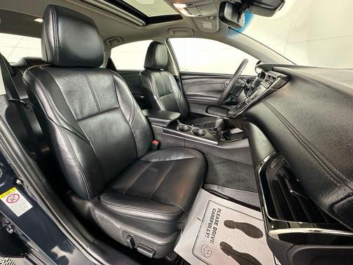 2017 Toyota Avalon Hybrid XLE Premium