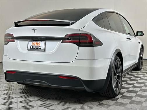 2022 Tesla Model X Dual Motor All-Wheel Drive