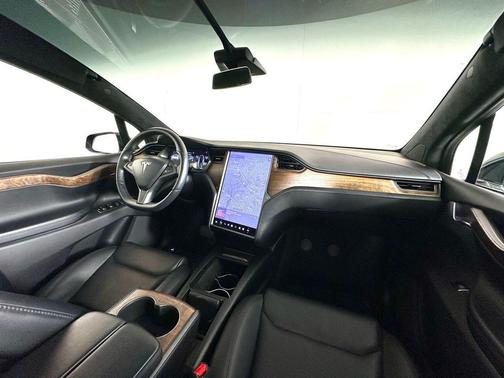 2021 Tesla Model X Long Range Dual Motor All-Wheel Drive