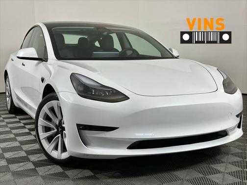 2022 Tesla Model 3 Long Range