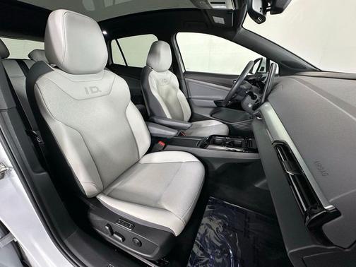 2021 Volkswagen ID.4 Pro S