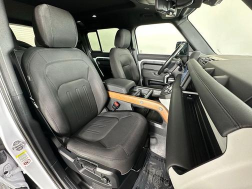 2021 Land Rover Defender 110 Standard