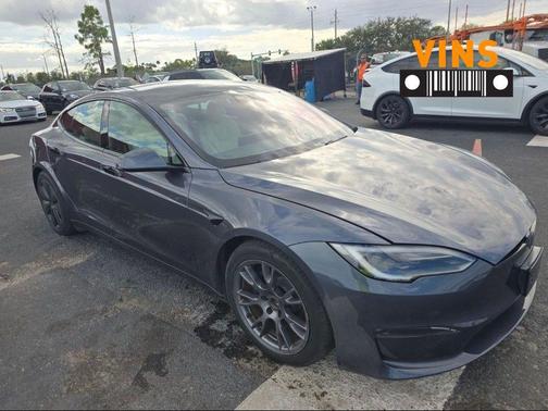 2022 Tesla Model S Base
