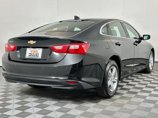 2025 Chevrolet Malibu 1LS