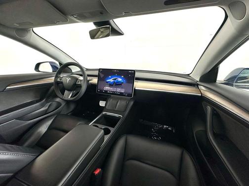 Deep Blue Metallic 2023 Tesla Model 3 Performance