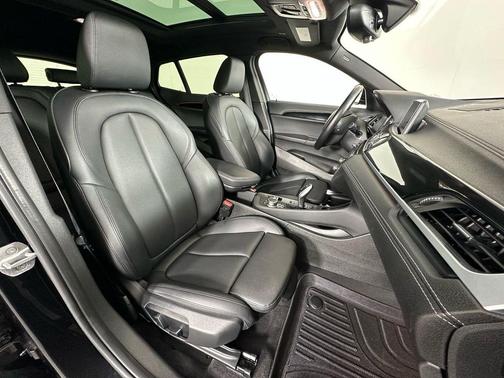 2023 BMW X2 sDrive28i