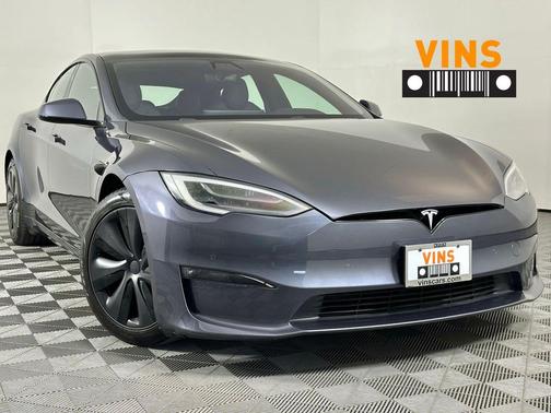 2022 Tesla Model S Base
