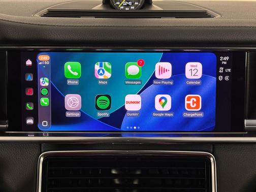 2023 Porsche Panamera 4