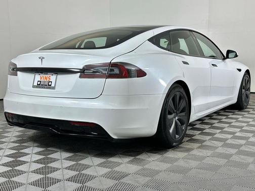 2021 Tesla Model S Long Range