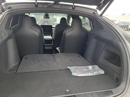 2022 Tesla Model X Plaid Tri Motor All-Wheel Drive