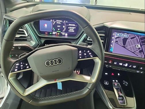 2024 Audi Q4 e-tron Sportback Prestige 55 quattro