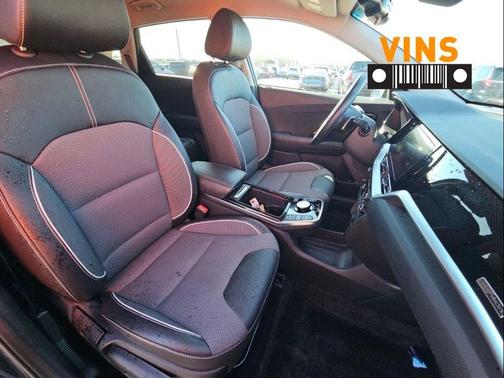 2022 Kia Niro EV EX